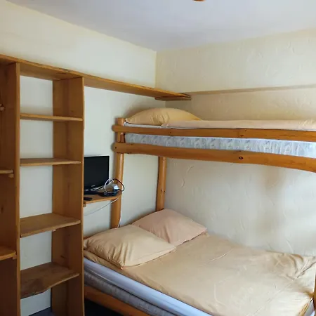 Bida Z Nędzą - Nędza Hotel *