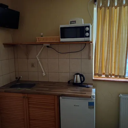 Hotel Bida Z Nędzą - Nędza *