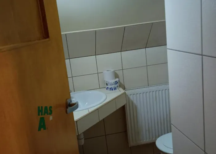 Bida Z Nędzą - Nędza