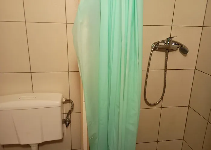 Hotel Bida Z Nędzą - Nędza