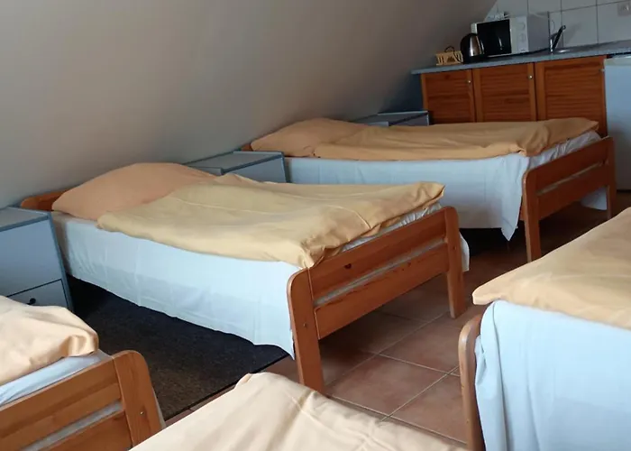 Hotel Bida Z Nędzą - Nędza *