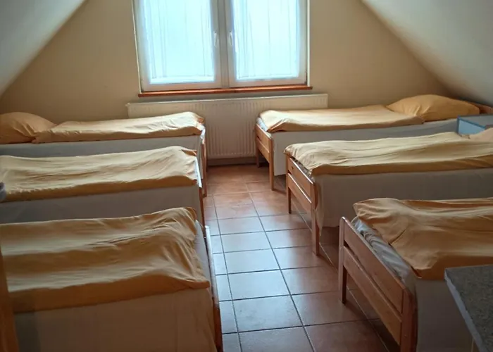 Hotel Bida Z Nędzą - Nędza *